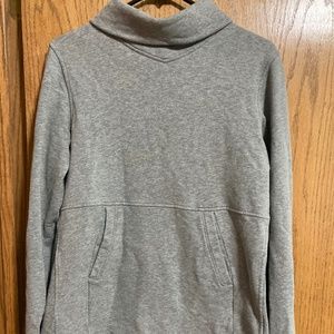 Lulumon Gray Pullover Sweatshirt